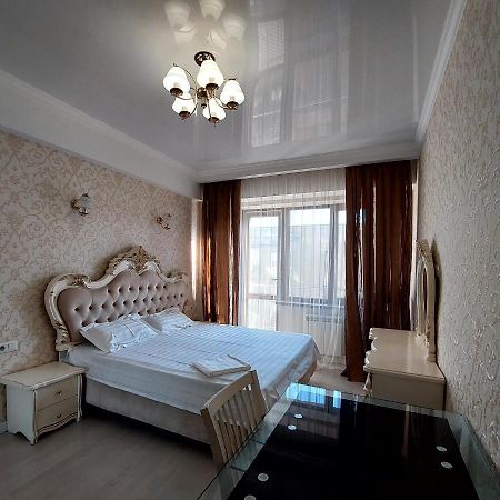 Elite Apartment In Street Mederova 50 Bischkek Exterior foto